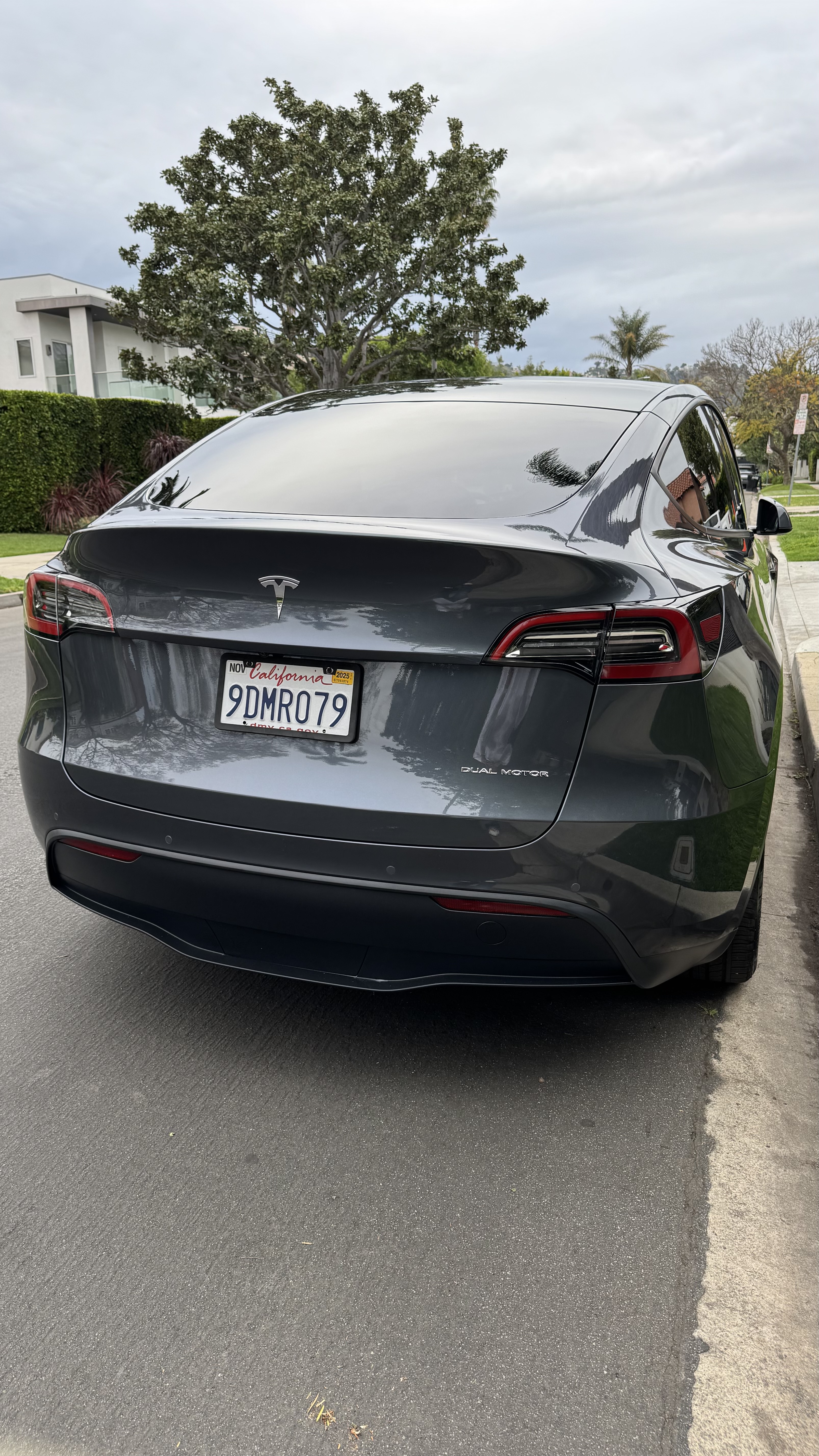 Used 2023 Tesla Model Y Long Range AWD/4WD image 9