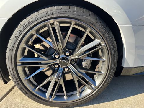 Used 2023 Chevrolet Camaro ZL1 image 13