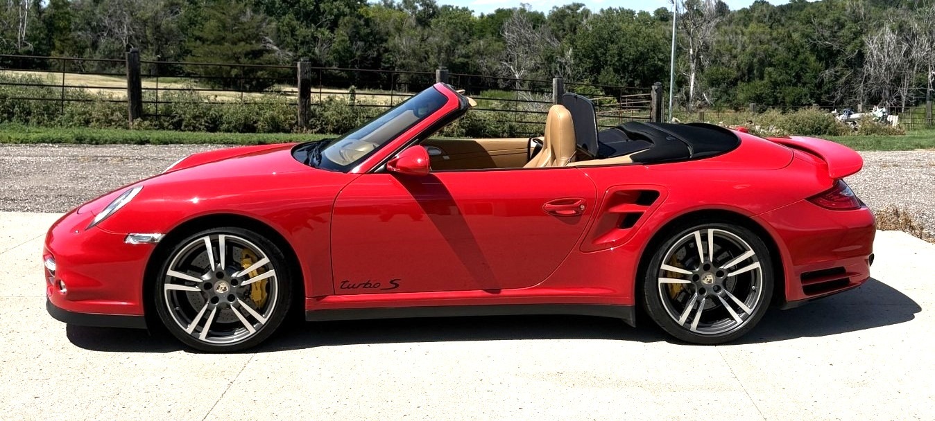 Used 2013 Porsche 911 Edition 918 Spyder AWD/4WD image 1