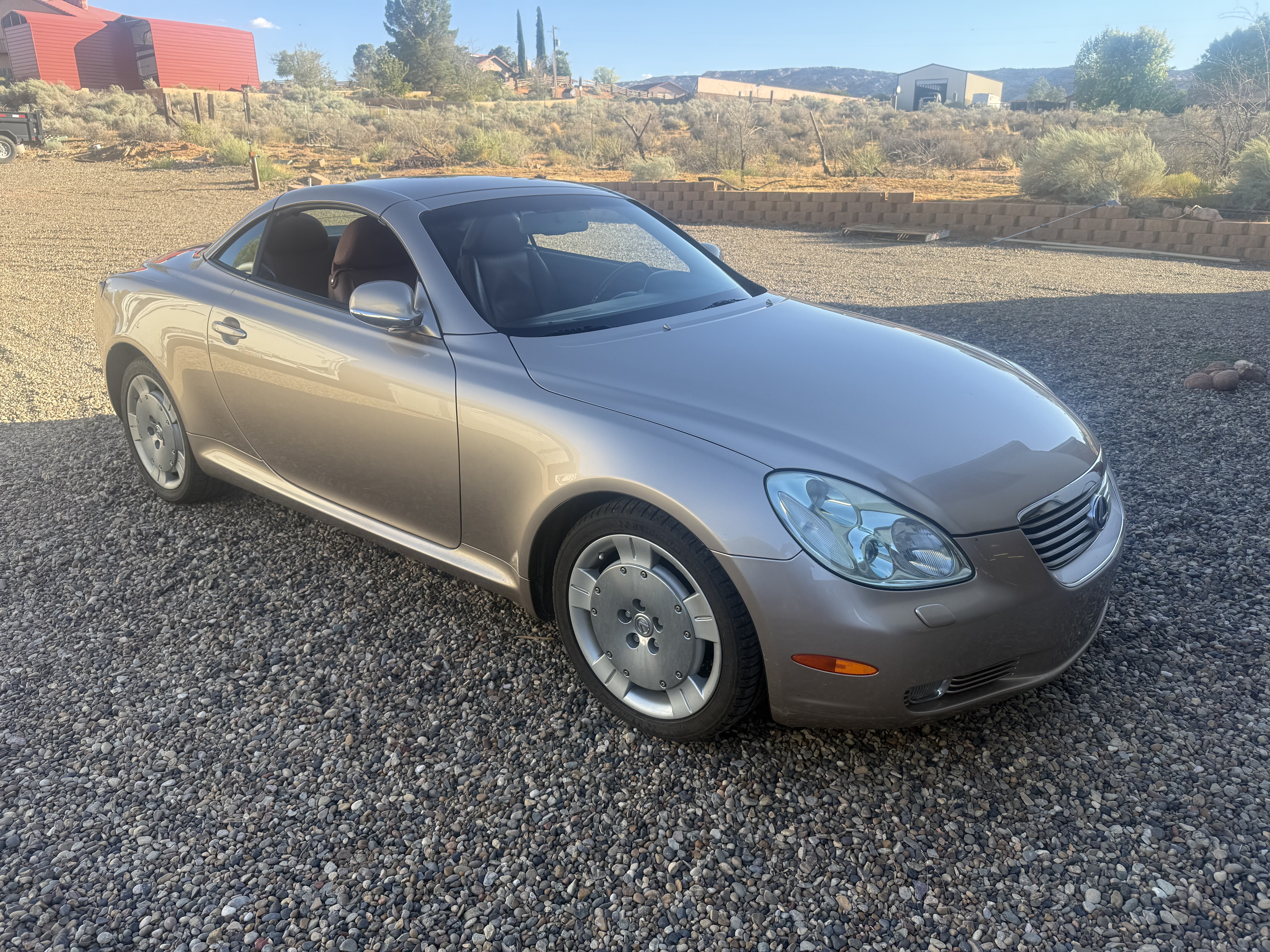 Used 2004 Lexus SC 430 Convertible RWD image 1