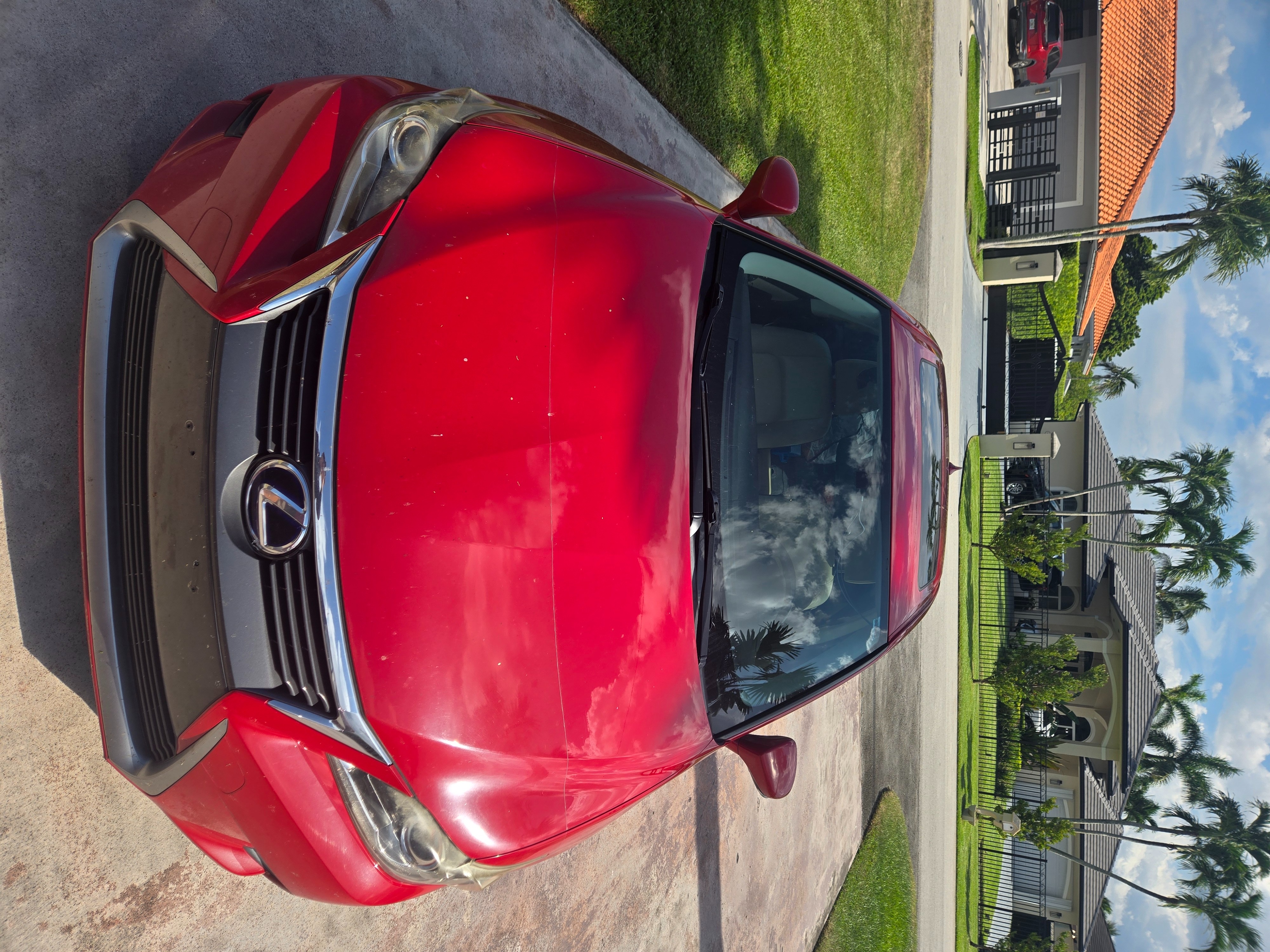 Used 2014 Lexus CT 200h w/ Seat Comfort Package FWD image 2