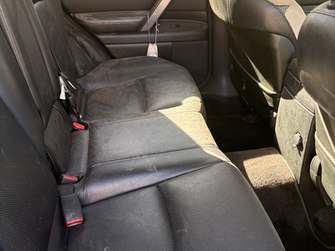 Used 2005 INFINITI FX35 2WD image 15