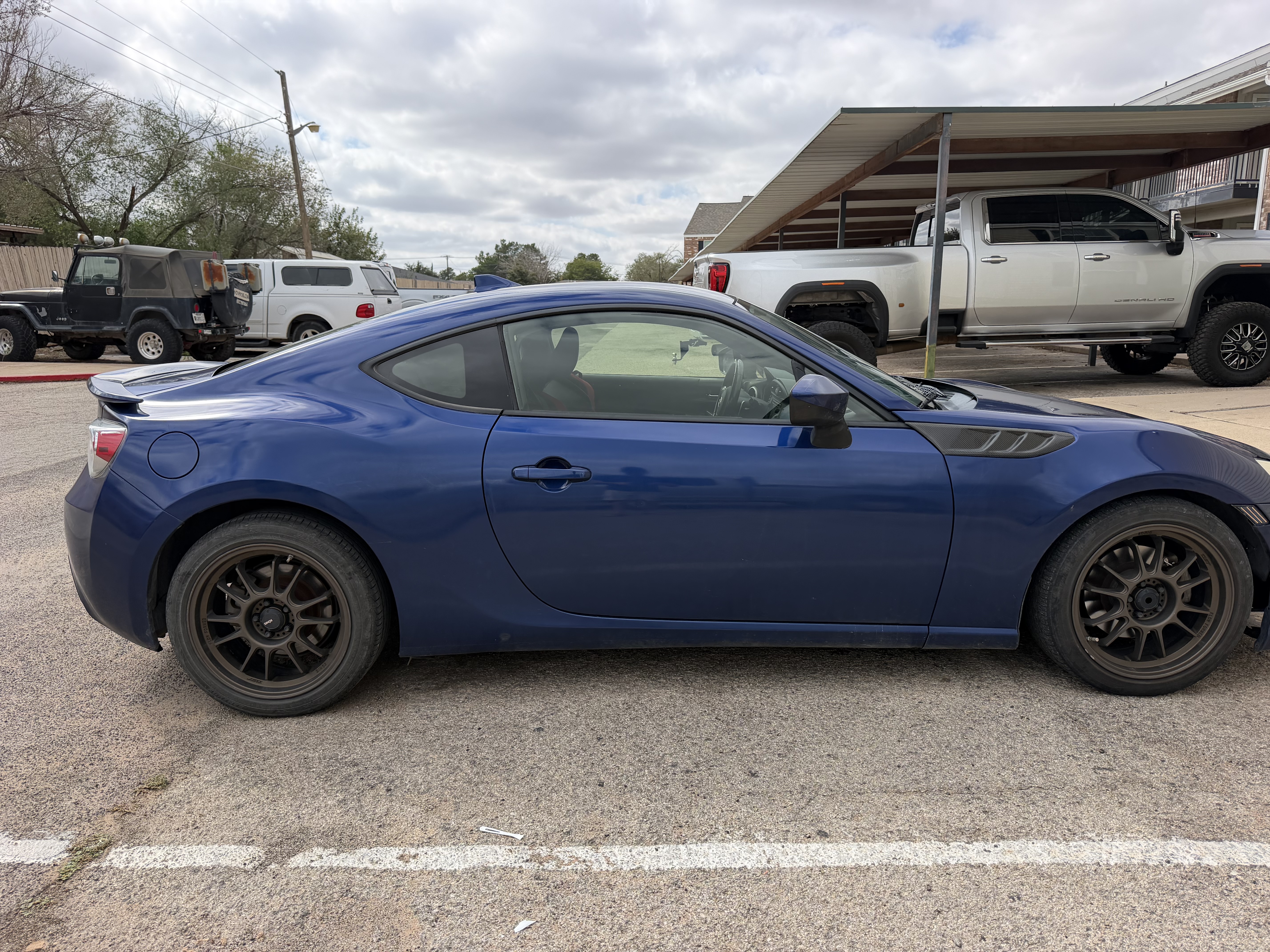 Used 2015 Scion FR-S RWD image 9