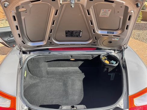 Used 2002 Porsche Boxster image 12