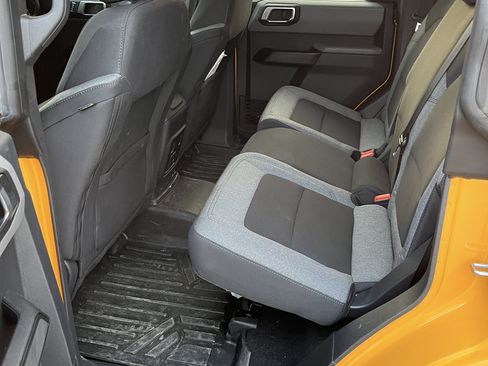 Used 2022 Ford Bronco 4-Door AWD/4WD image 9