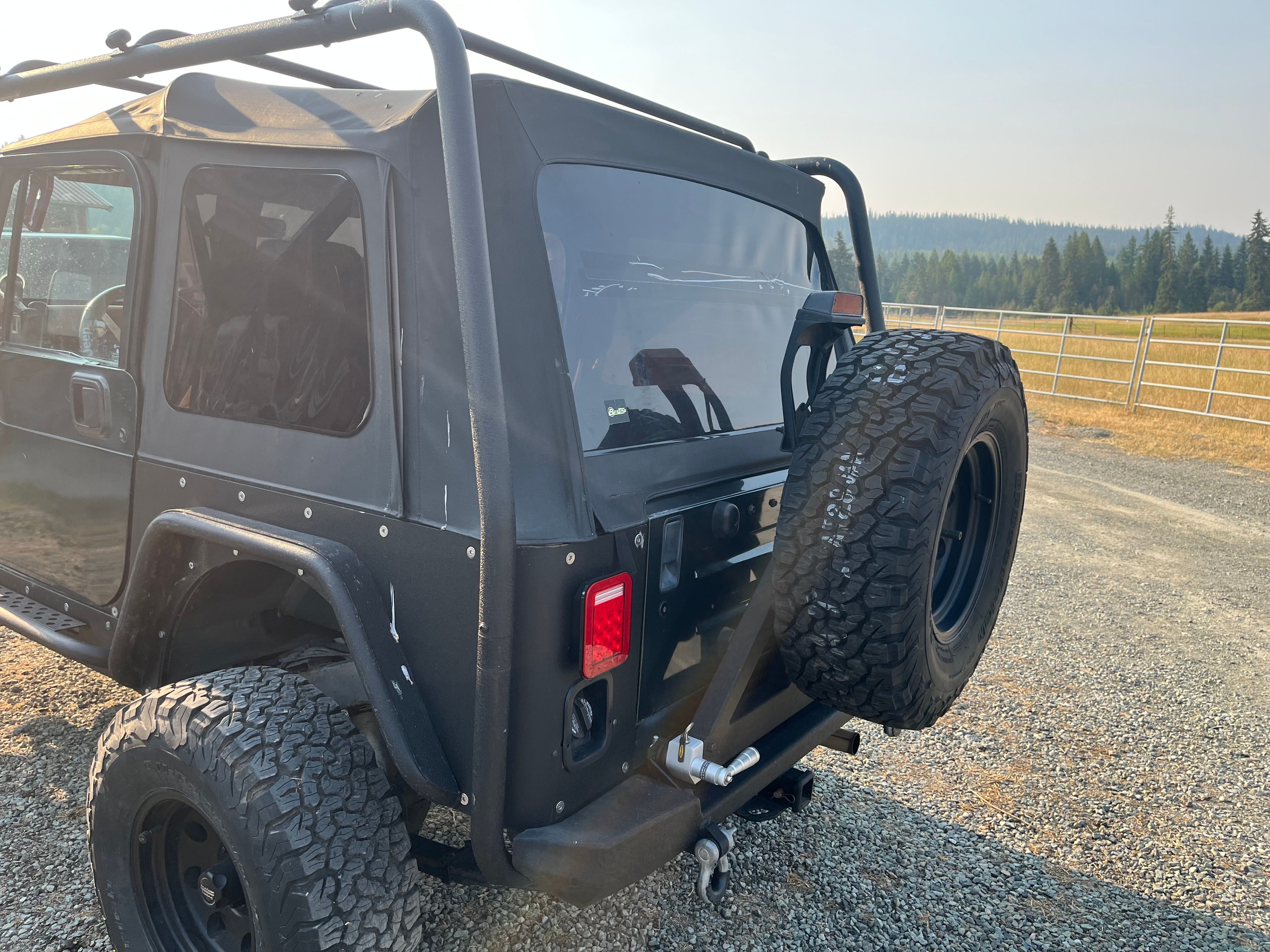 Used 1994 Jeep Wrangler SE AWD/4WD image 5