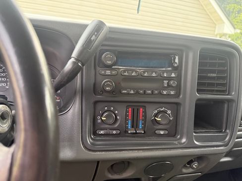 Used 2006 GMC Sierra 2500 SLE AWD/4WD image 19
