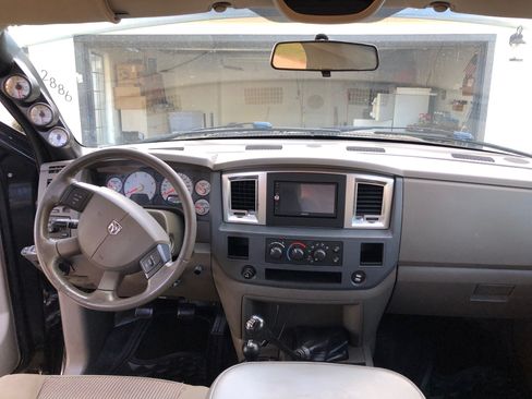 Used 2006 Dodge Ram 3500 Truck SLT image 17