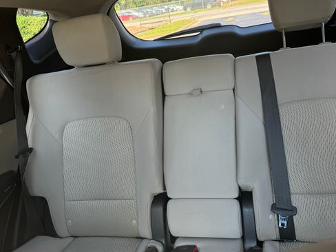 Used 2018 Hyundai Santa Fe Sport image 10