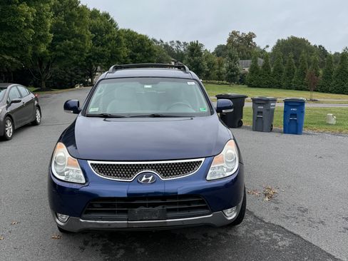 Used 2011 Hyundai Veracruz GLS image 1