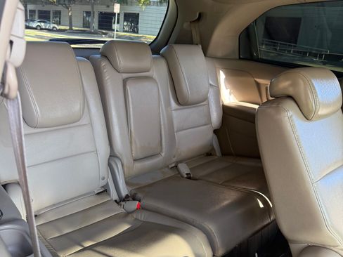 Used 2014 Honda Odyssey Touring image 13