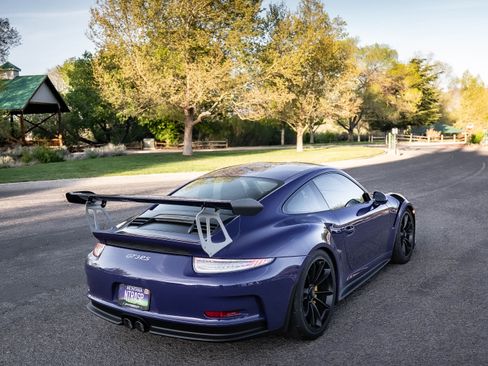 Used 2016 Porsche 911 GT3 RS RWD image 18