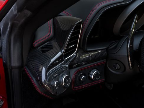 Used 2015 Ferrari 458 Spider image 15