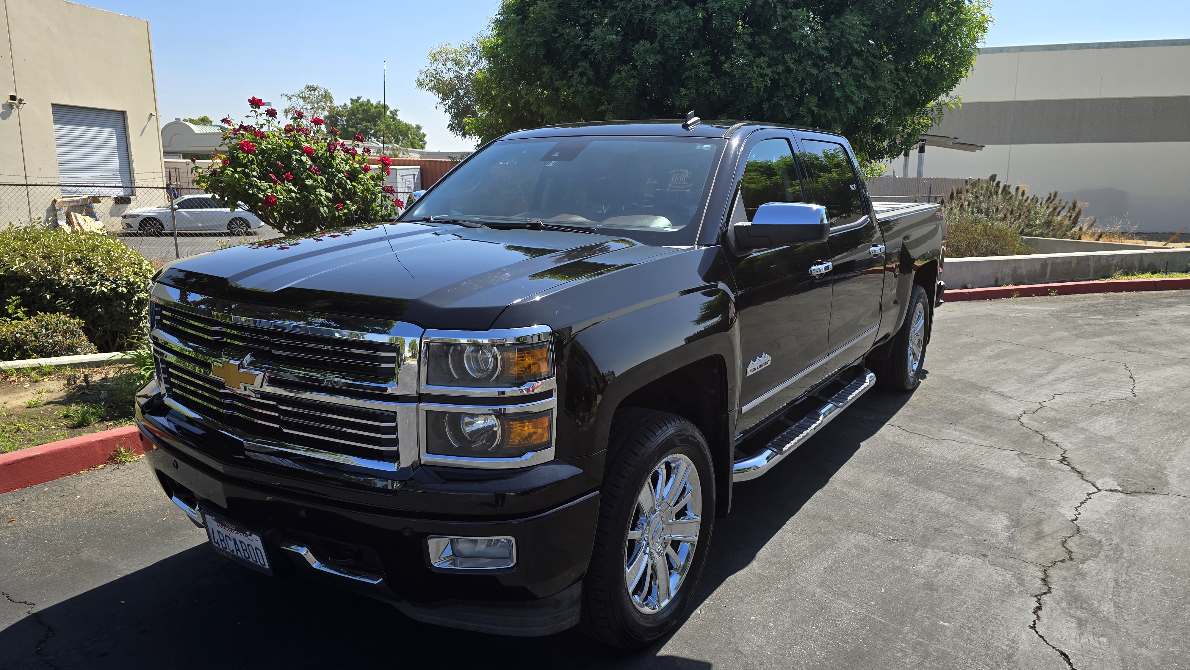 Used 2014 Chevrolet Silverado 1500 High Country w/ High Country Premium Package AWD/4WD image 14
