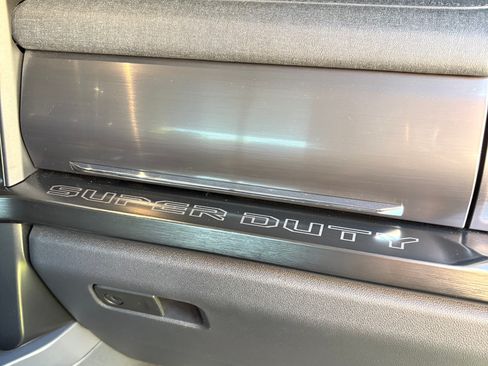 Used 2024 Ford F350 Lariat w/ Lariat Ultimate Package AWD/4WD image 19