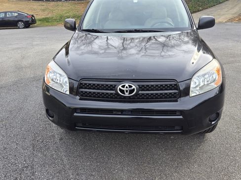 Used 2008 Toyota RAV4 2WD image 4