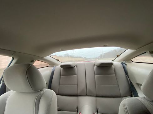 Used 2011 Ford Mustang Coupe w/ 101A Rapid Spec Order Code image 25