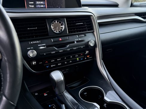 Used 2022 Lexus RX 350 AWD w/ 3500 lbs Tow Prep Package image 21