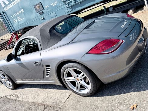 Used 2010 Porsche Boxster S image 4