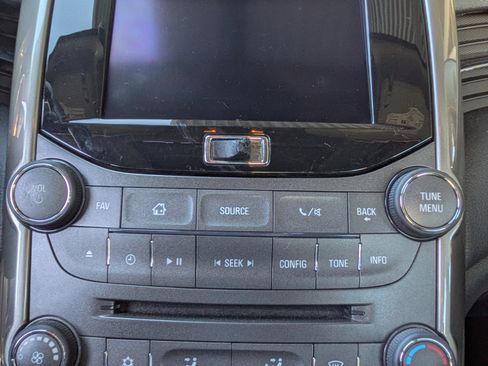 Used 2013 Chevrolet Malibu LT w/ Power Convenience Package image 21