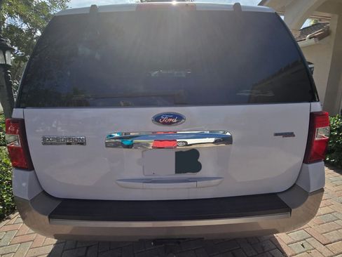 Used 2007 Ford Expedition EL Eddie Bauer image 14
