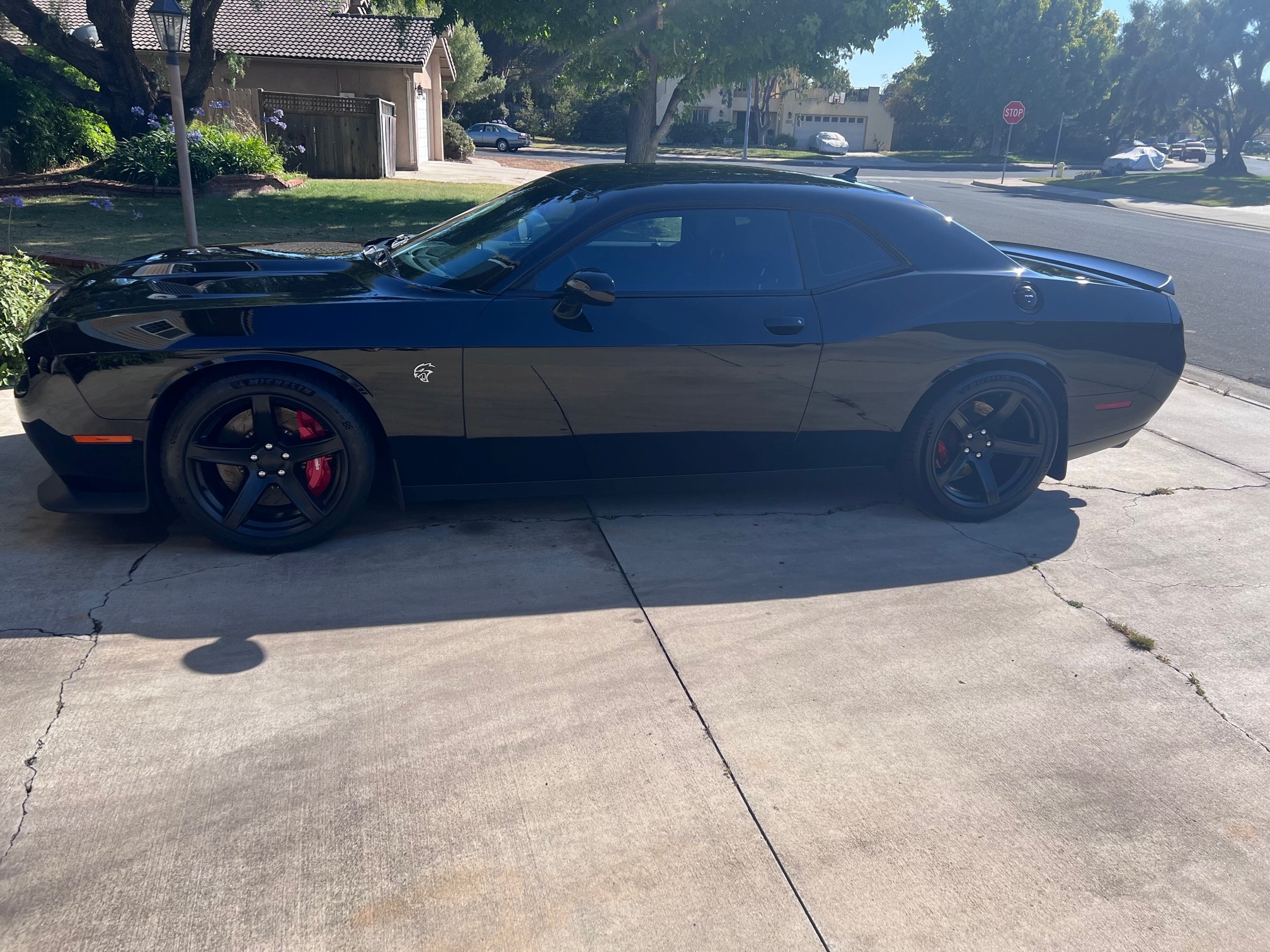 Used 2015 Dodge Challenger SRT Hellcat RWD image 5