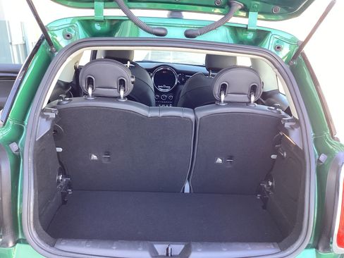 Used 2024 MINI Cooper SE FWD image 8