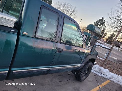 Used 1995 Chevrolet Silverado 2500 4x4 Extended Cab image 5