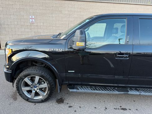 Used 2017 Ford F150 Lariat w/ Equipment Group 502A Luxury image 12