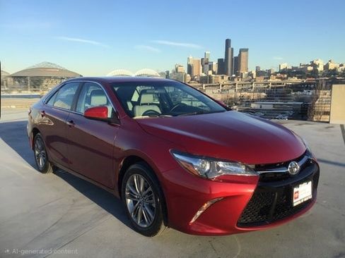 Used 2017 Toyota Camry SE image 1