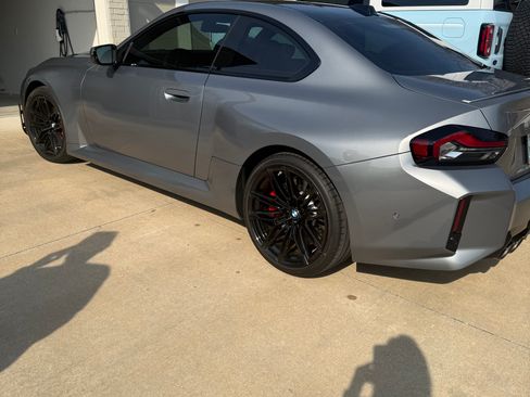 Used 2025 BMW M2 w/ Lighting Package image 19