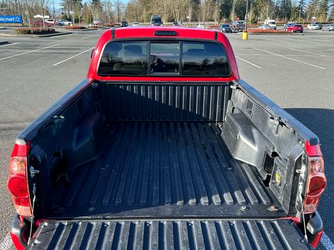 Used 2006 Toyota Tacoma 4x4 Access Cab V6 image 5