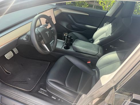 Used 2022 Tesla Model 3 Performance AWD/4WD image 17