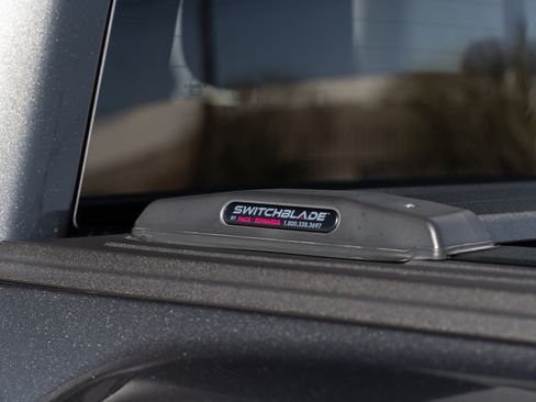 Used 2018 Ford F150 Raptor w/ Equipment Group 802A Luxury image 11