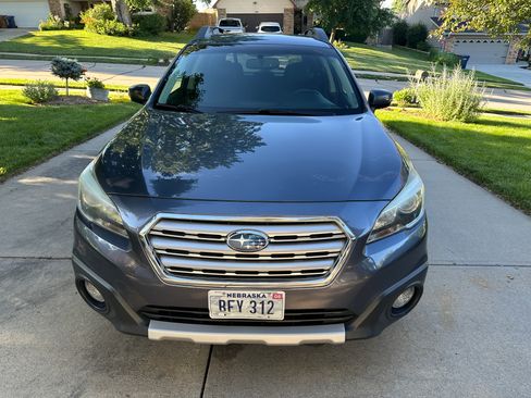 Used 2016 Subaru Outback 2.5i Limited w/ Popular Package #4 AWD/4WD image 14