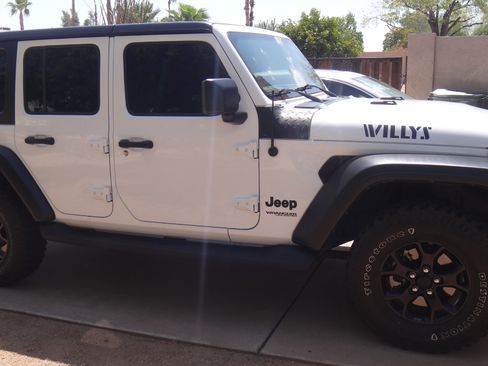 Used 2022 Jeep Wrangler Unlimited Sport AWD/4WD image 1