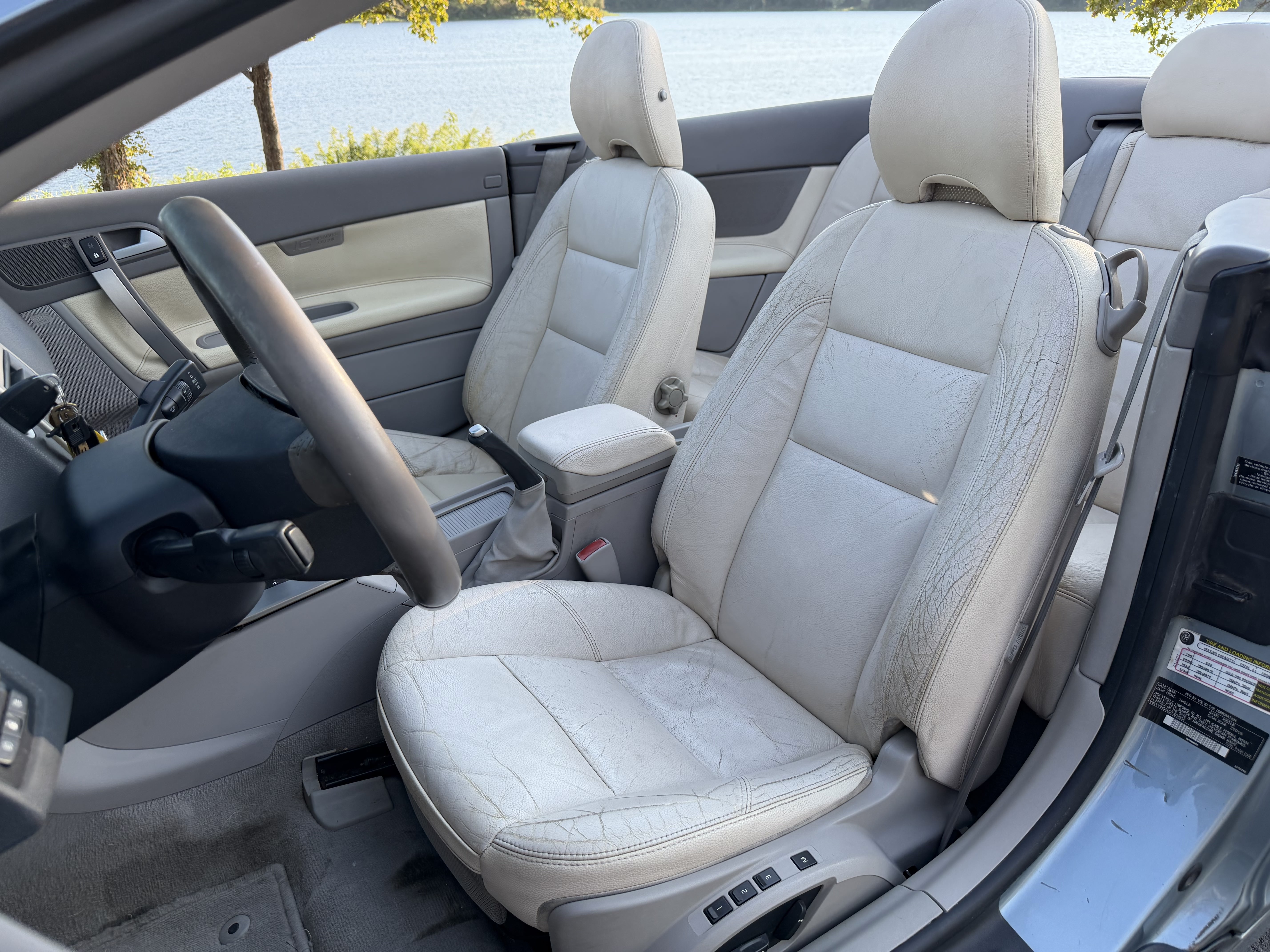 Used 2007 Volvo C70 T5 FWD image 16