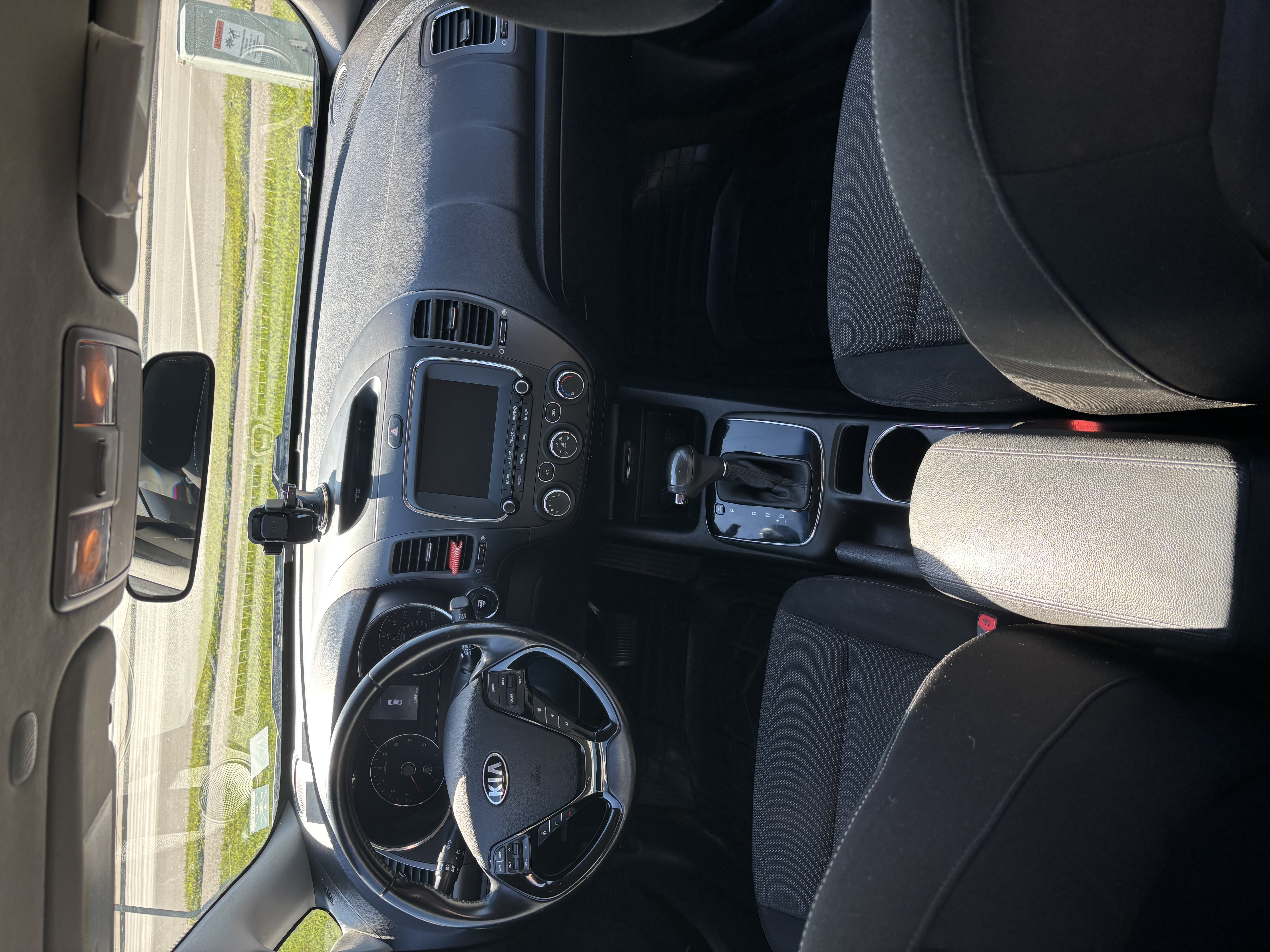 Used 2018 Kia Forte LX w/ LX Popular Plus Package FWD image 10