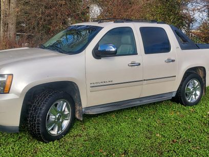 Used 2010 Chevrolet Avalanche LTZ