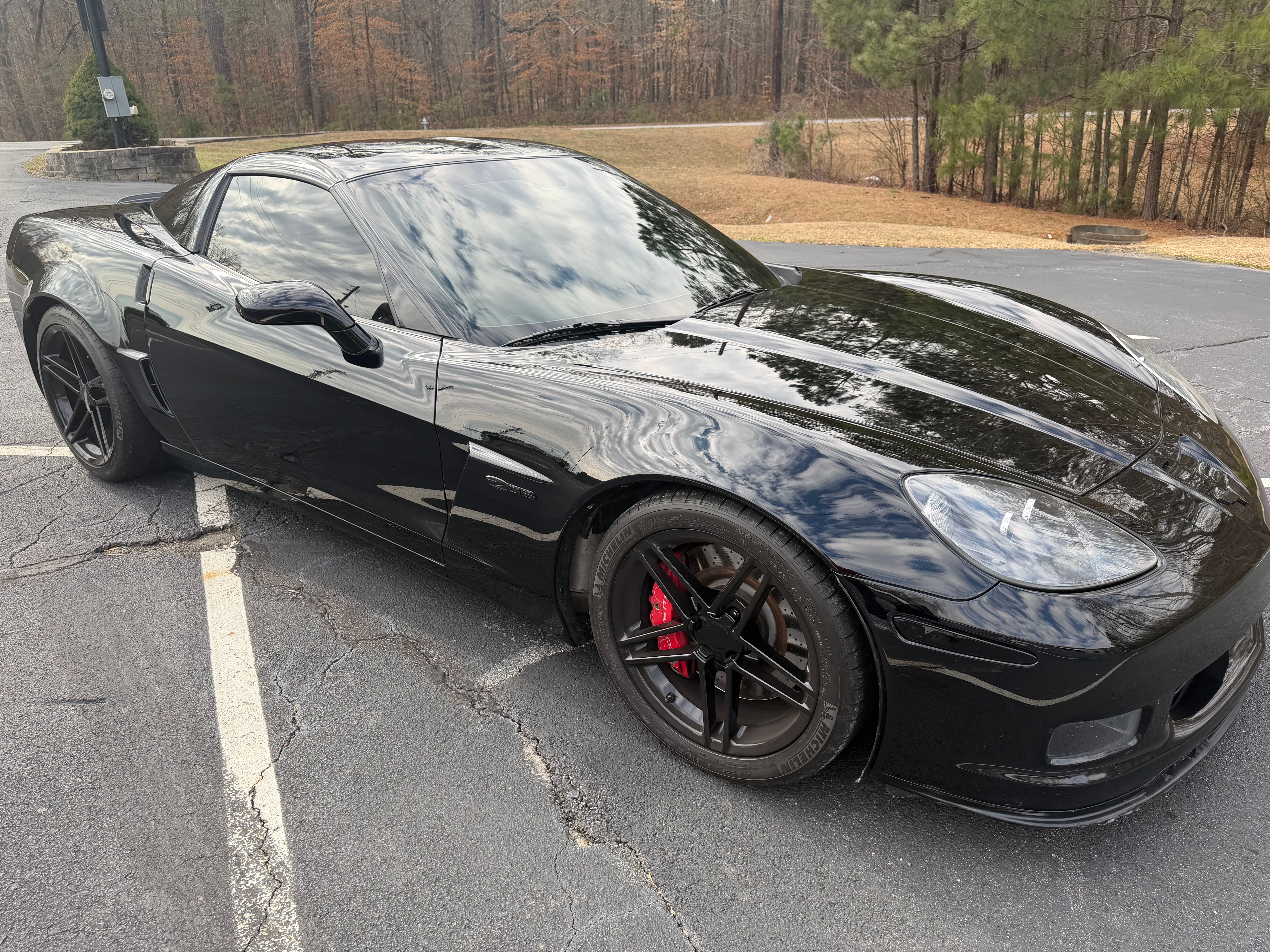 Used 2007 Chevrolet Corvette Z06 w/ Preferred Equipment Group RWD image 12