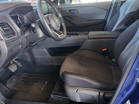 Used 2021 Nissan Rogue S image 6