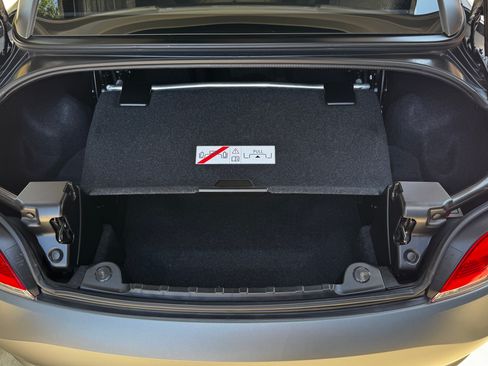 Used 2009 BMW Z4 sDrive35i RWD image 8