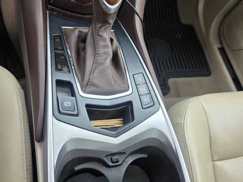 Used 2016 Cadillac SRX Premium w/ Driver Assist Package image 15