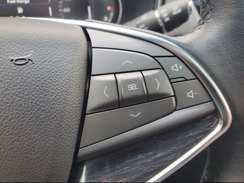 Used 2022 Cadillac XT5 Luxury FWD image 11