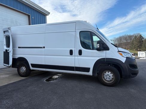 Used 2023 RAM ProMaster 3500 image 15