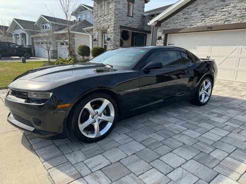 Used 2015 Chevrolet Camaro LT w/ RS Package image 19