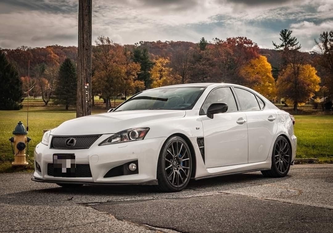 Used 2013 Lexus IS F w/ Preferred Accessory Pkg RWD image 25