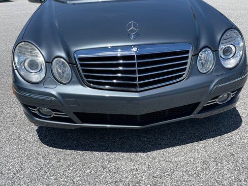 Used 2007 Mercedes-Benz E 350 4MATIC Sedan image 5