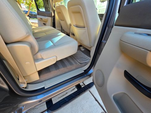 Used 2012 GMC Sierra 1500 SLE w/ Power Tech Package image 6