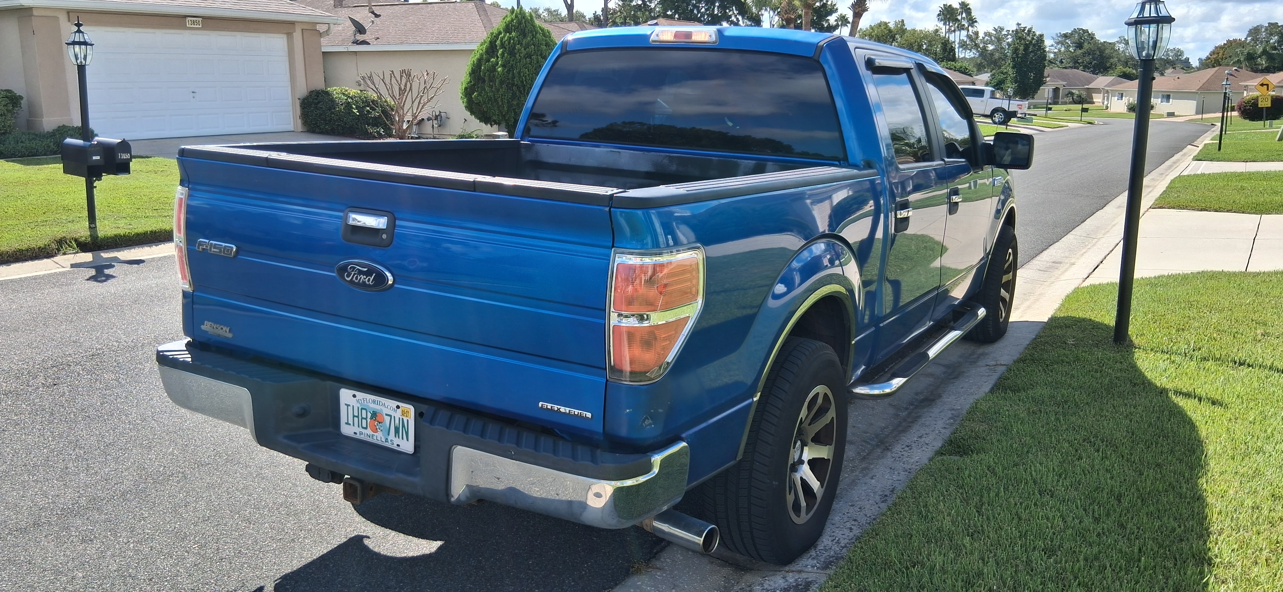 Used 2013 Ford F150 XLT w/ XLT Chrome Pkg RWD image 6